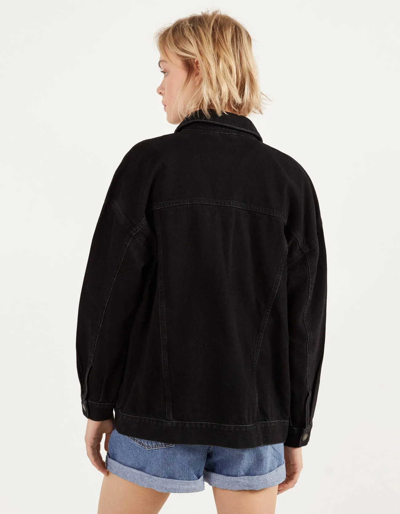 Oversized denim jacket – Schwarz – Image 2 of 4