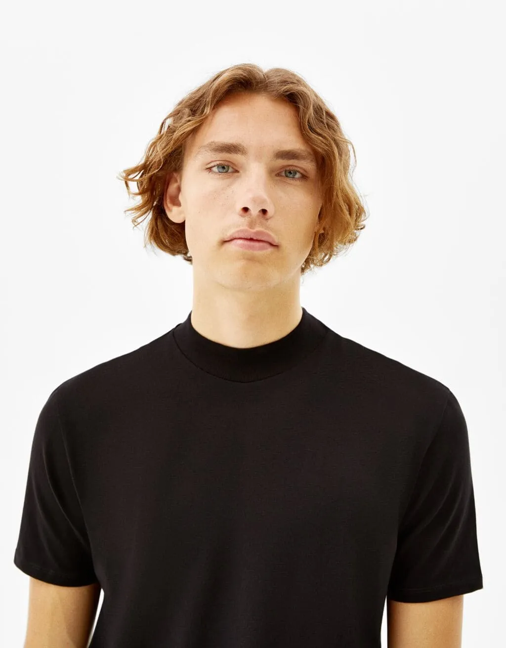 Slim-fit T-shirt with ribbed stand-up collar – Schwarz – Image 3 of 5