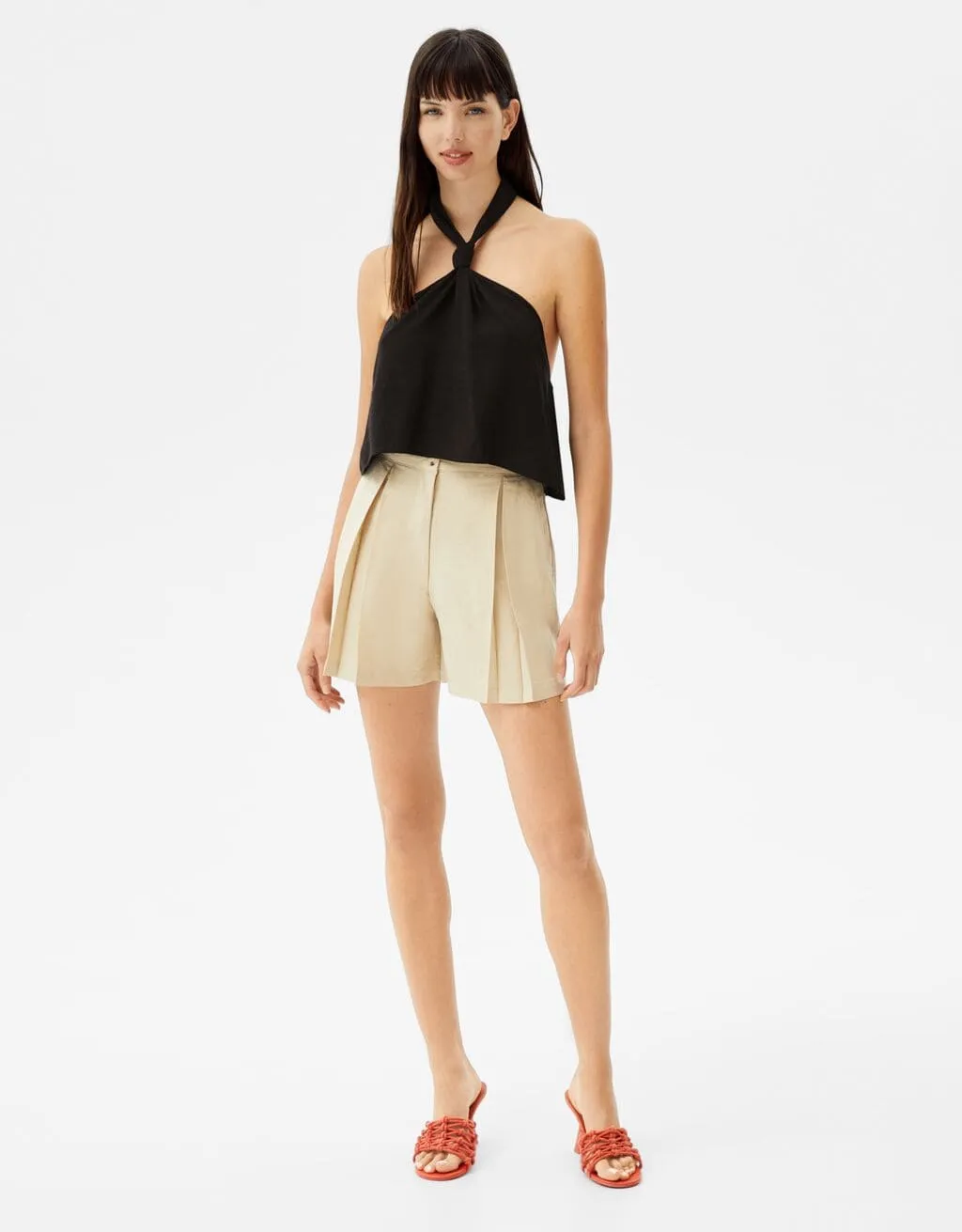 Cropped-Leinentop mit Neckholder – Schwarz – Bild 4 von 6